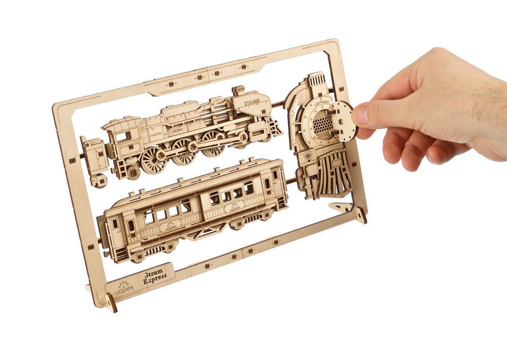 UGEARS STEAM EXPRESS 2.5D WOODEN PUZZLE KIT
