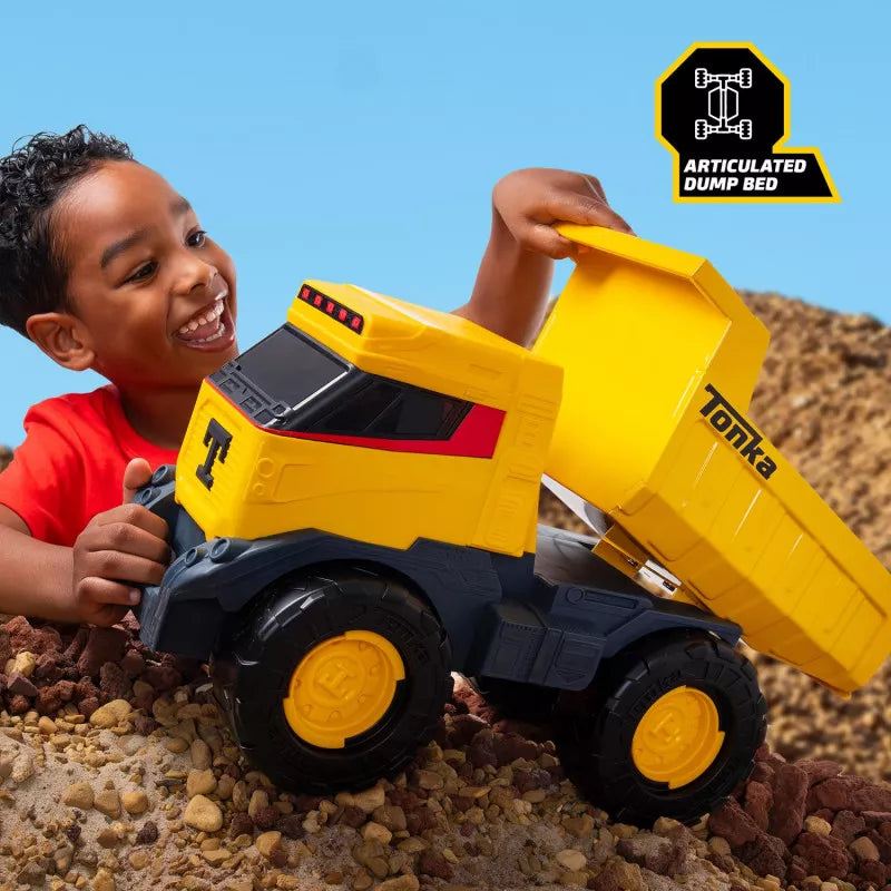 Tonka: Futuristic Steel Mighty Dump Truck 1:16